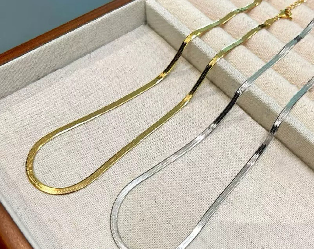 Snake bones shaped chain