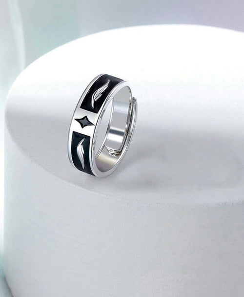 Angel's wing ring